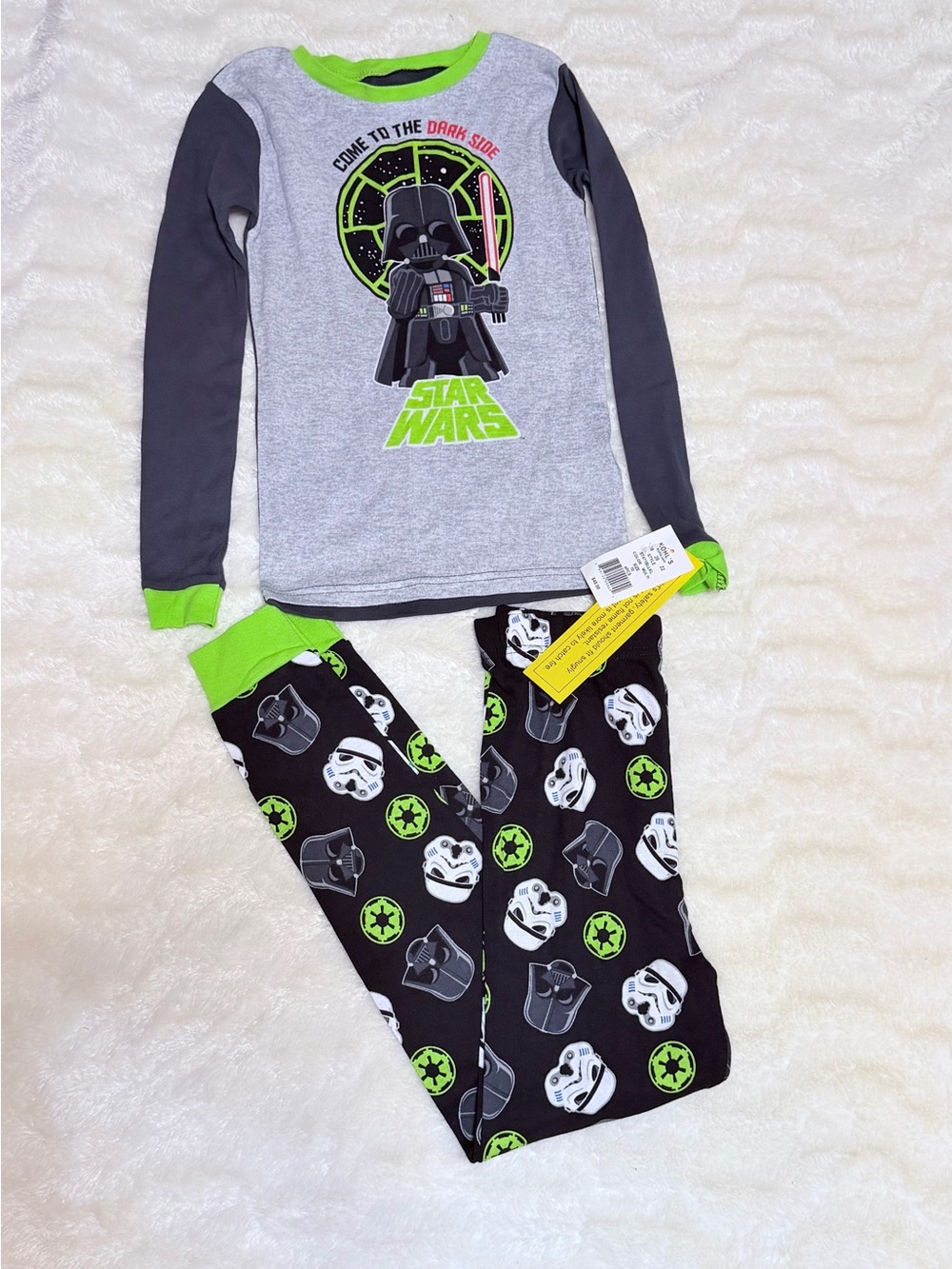 Star Wars Boys' Glow Green & Gray Darth Vader Pajama Set size 10 new with tags